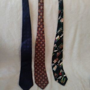 Bundle of Mens ties